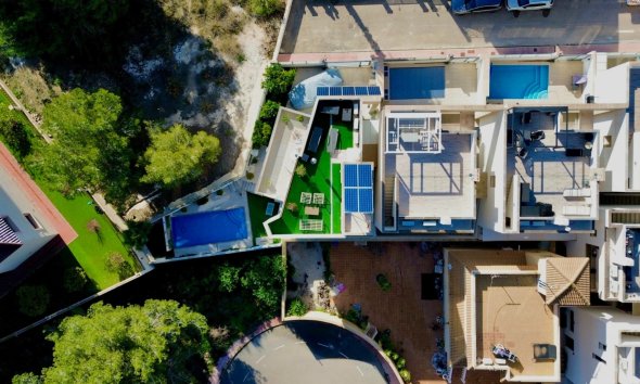 Resale - Villa - Orihuela Costa - Villamartín