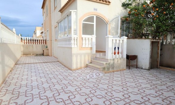 Resale - Terraced house / Townhouse - Torrevieja - El limonar
