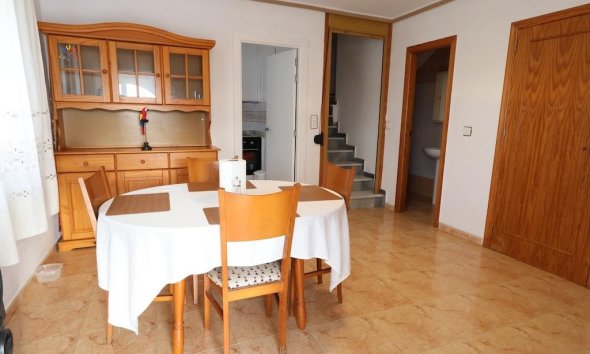 Resale - Terraced house / Townhouse - Torrevieja - El limonar