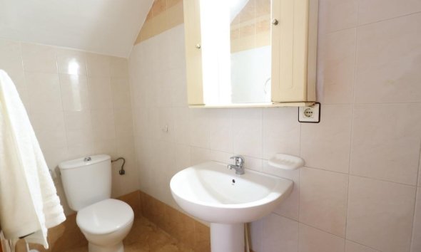 Resale - Terraced house / Townhouse - Torrevieja - El limonar