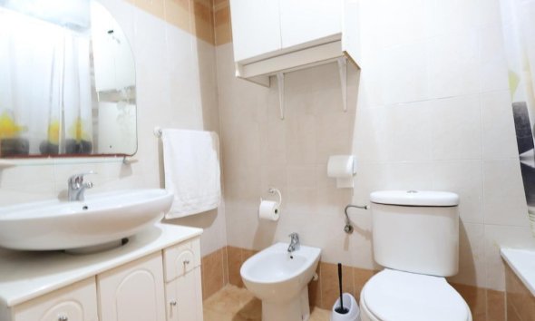 Resale - Terraced house / Townhouse - Torrevieja - El limonar