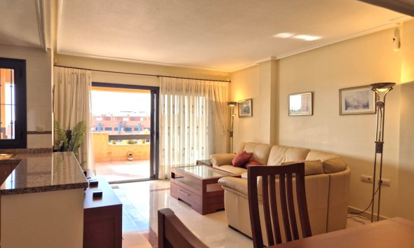 Resale - Apartment - Orihuela Costa - Villamartín