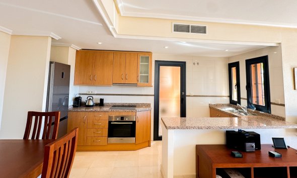 Resale - Apartment - Orihuela Costa - Villamartín