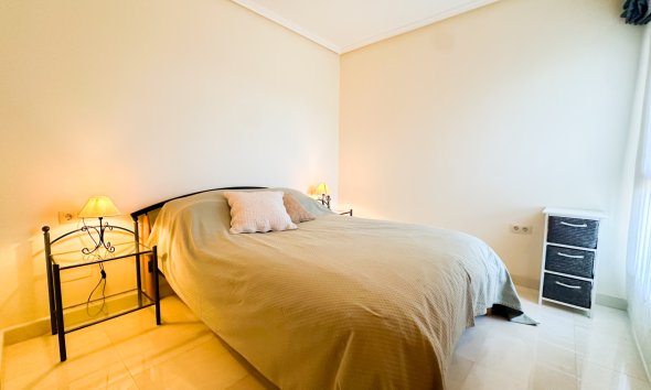 Resale - Apartment - Orihuela Costa - Villamartín