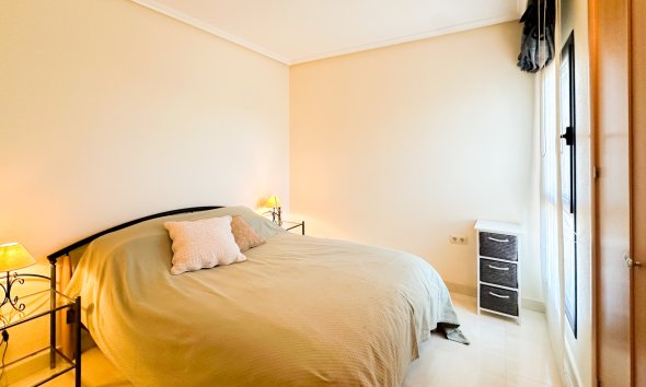 Resale - Apartment - Orihuela Costa - Villamartín