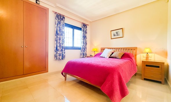 Resale - Apartment - Orihuela Costa - Villamartín