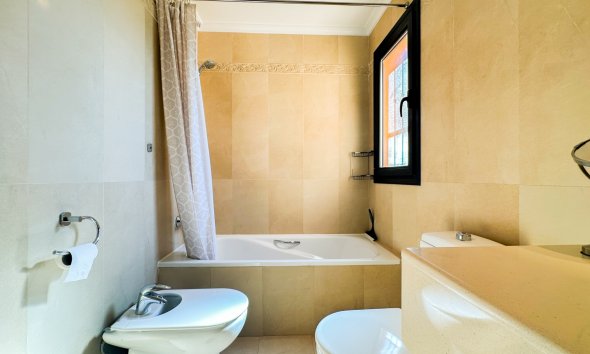 Resale - Apartment - Orihuela Costa - Villamartín