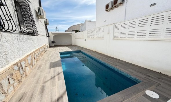 Rynek Wtórny - Willa - Orihuela Costa - Blue Lagoon