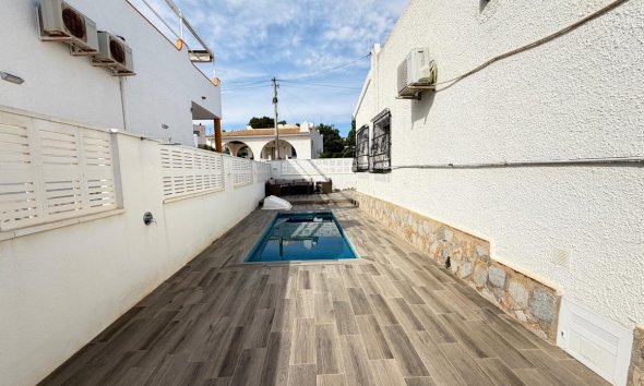 Rynek Wtórny - Willa - Orihuela Costa - Blue Lagoon