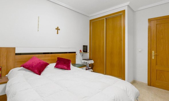 Resale - Apartment - Torrevieja - Centro