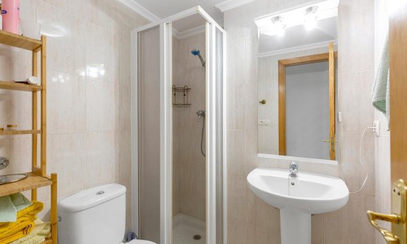 Resale - Apartment - Torrevieja - Centro