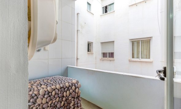 Resale - Apartment - Torrevieja - Centro