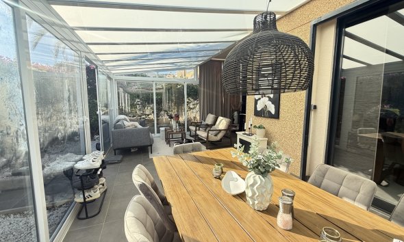 Resale - Villa - Orihuela Costa - La Zenia