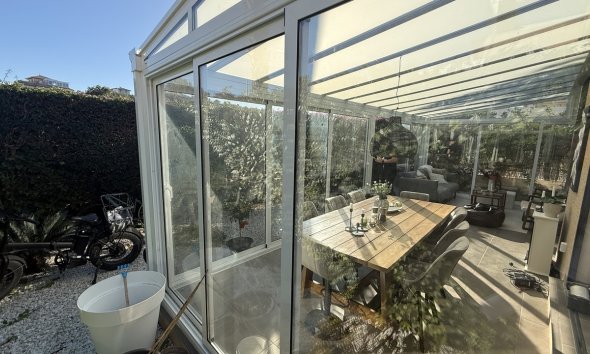 Resale - Villa - Orihuela Costa - La Zenia