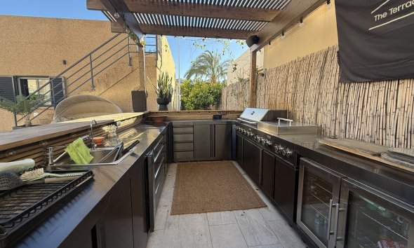 Resale - Villa - Orihuela Costa - La Zenia