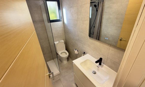 Resale - Villa - Orihuela Costa - La Zenia