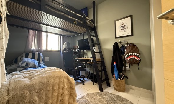 Resale - Villa - Orihuela Costa - La Zenia