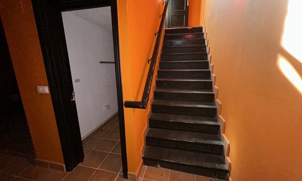 Resale - Commercial premises / Commercial unit / Retail space - Orihuela Costa - Villamartin