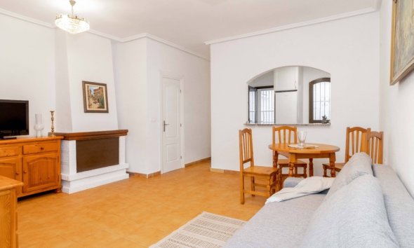 Resale - Terraced house / Townhouse - Orihuela Costa - La Zenia