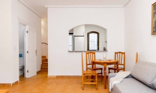 Resale - Terraced house / Townhouse - Orihuela Costa - La Zenia