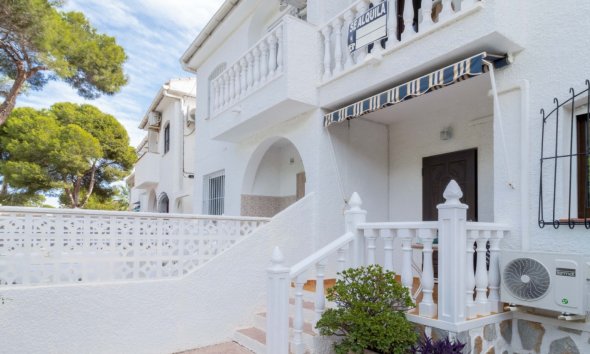 Resale - Terraced house / Townhouse - Orihuela Costa - La Zenia