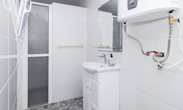 Resale - Terraced house / Townhouse - Orihuela Costa - La Zenia