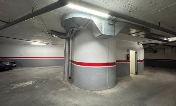 Resale - Parking - Torrevieja