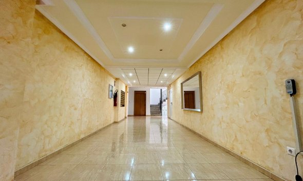 Reventa - Apartamento - San Isidro