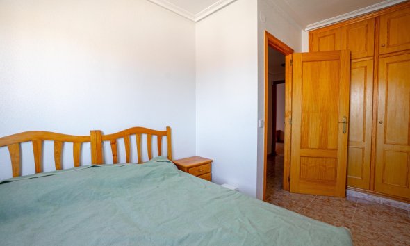 Resale - Apartment - Torrevieja - Playa de los locos