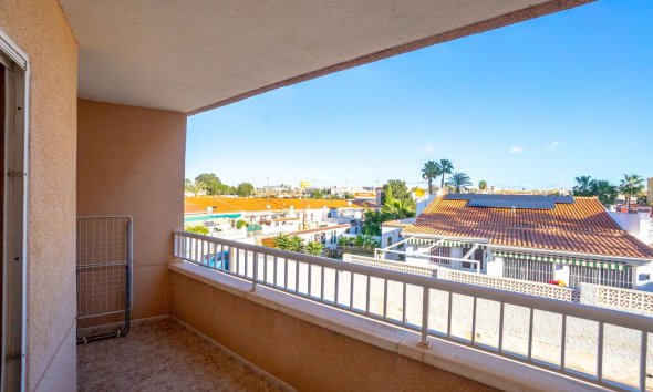 Resale - Apartment - Torrevieja - Playa de los locos