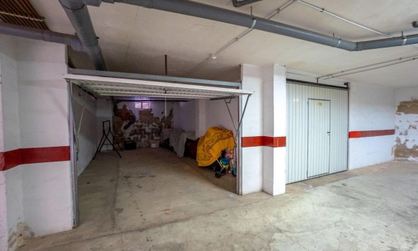 Resale - Apartment - Torrevieja - Playa de los locos