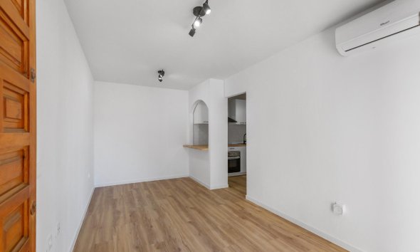 Resale - Apartment - Torrevieja - Torreblanca