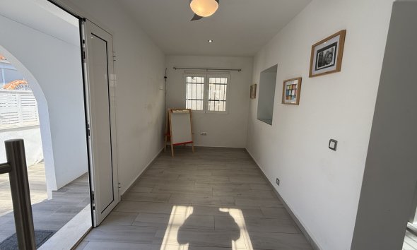 Resale - Villa - Orihuela Costa - Villamartin