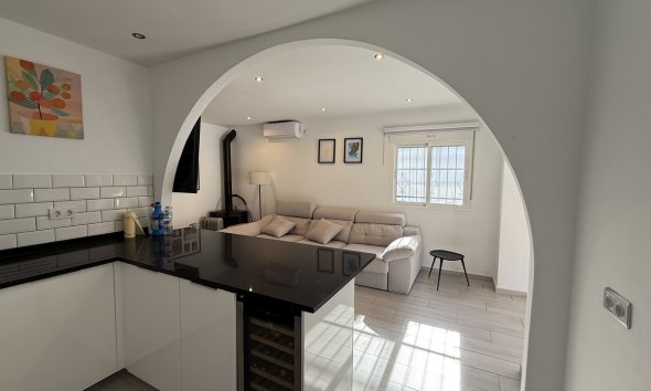 Resale - Villa - Orihuela Costa - Villamartin