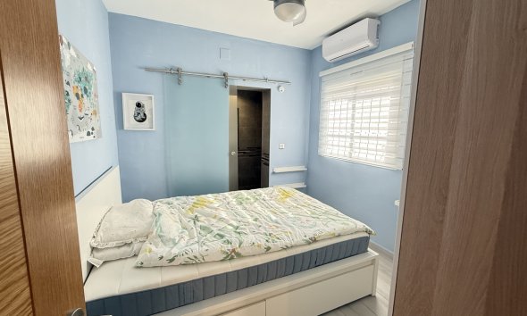 Resale - Villa - Orihuela Costa - Villamartin