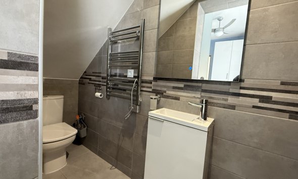 Resale - Villa - Orihuela Costa - Villamartin