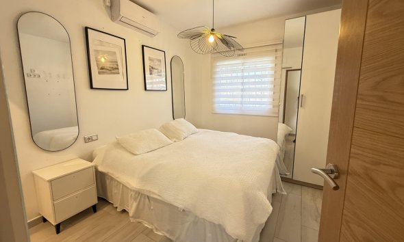 Resale - Villa - Orihuela Costa - Villamartin