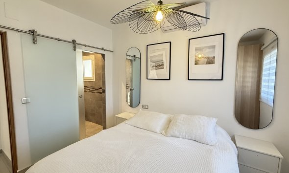 Resale - Villa - Orihuela Costa - Villamartin