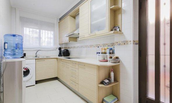 Resale - Villa - Torrevieja - Aguas Nuevas