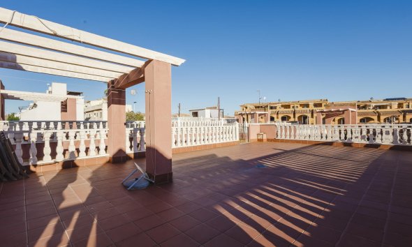 Resale - Villa - Torrevieja - Aguas Nuevas