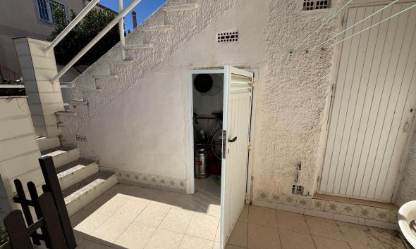 Resale - Villa - Torrevieja - Los Balcones