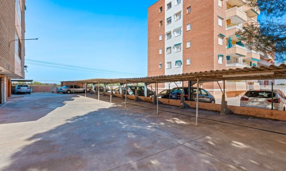 Resale - Apartment - Orihuela Costa - Punta Prima