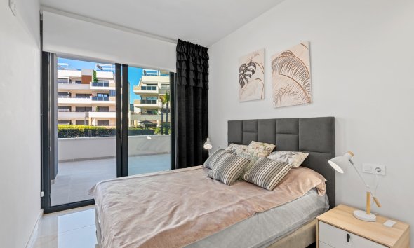 Resale - Apartment - Orihuela Costa - Playa Flamenca