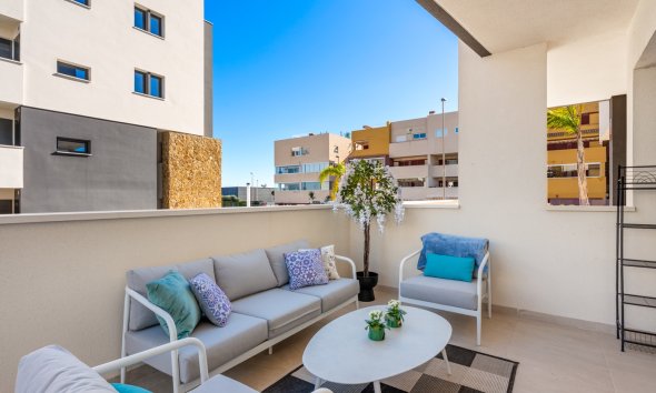 Resale - Apartment - Orihuela Costa - Playa Flamenca
