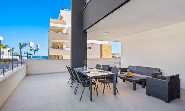 Resale - Apartment - Orihuela Costa - Playa Flamenca