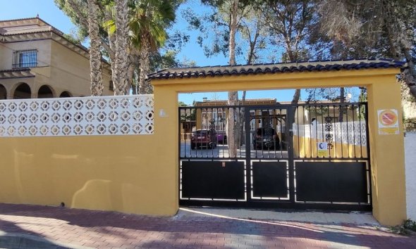 Resale - Semi Detached - Torrevieja - Los Balcones