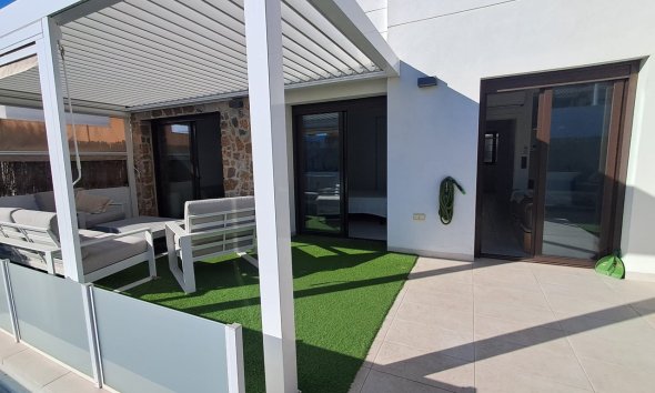 Resale - Villa - Orihuela Costa - Cabo Roig