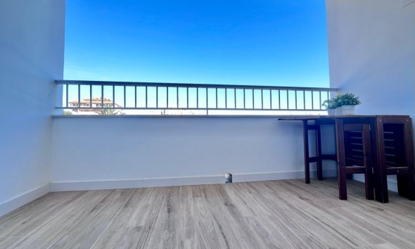 Resale - Apartment - Torrevieja - Punta prima