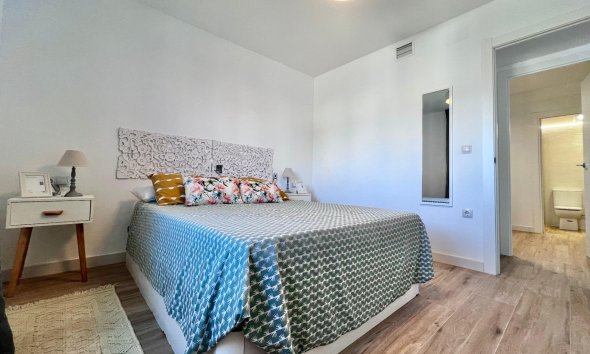 Resale - Apartment - Torrevieja - Punta prima