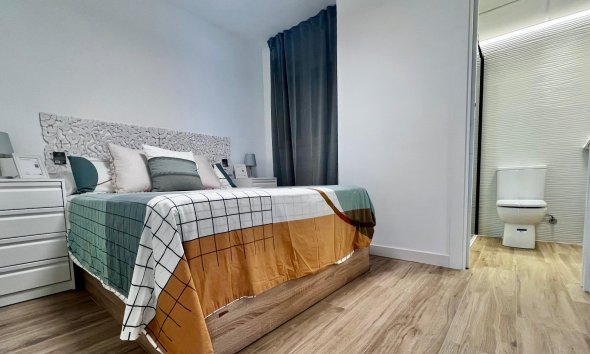 Resale - Apartment - Torrevieja - Punta prima